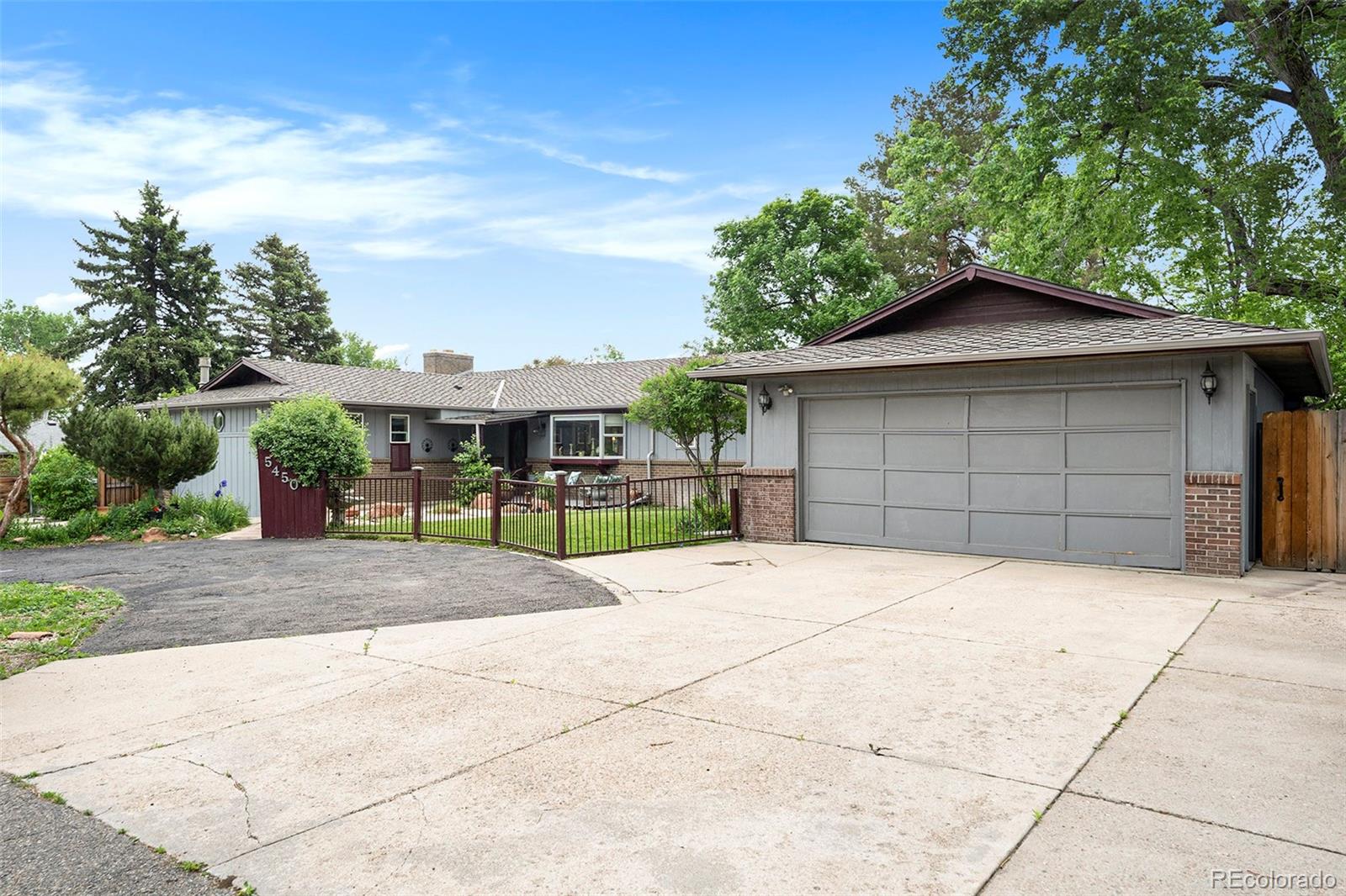 5450  bryant street, Denver sold home. Closed on 2024-10-18 for $910,000.