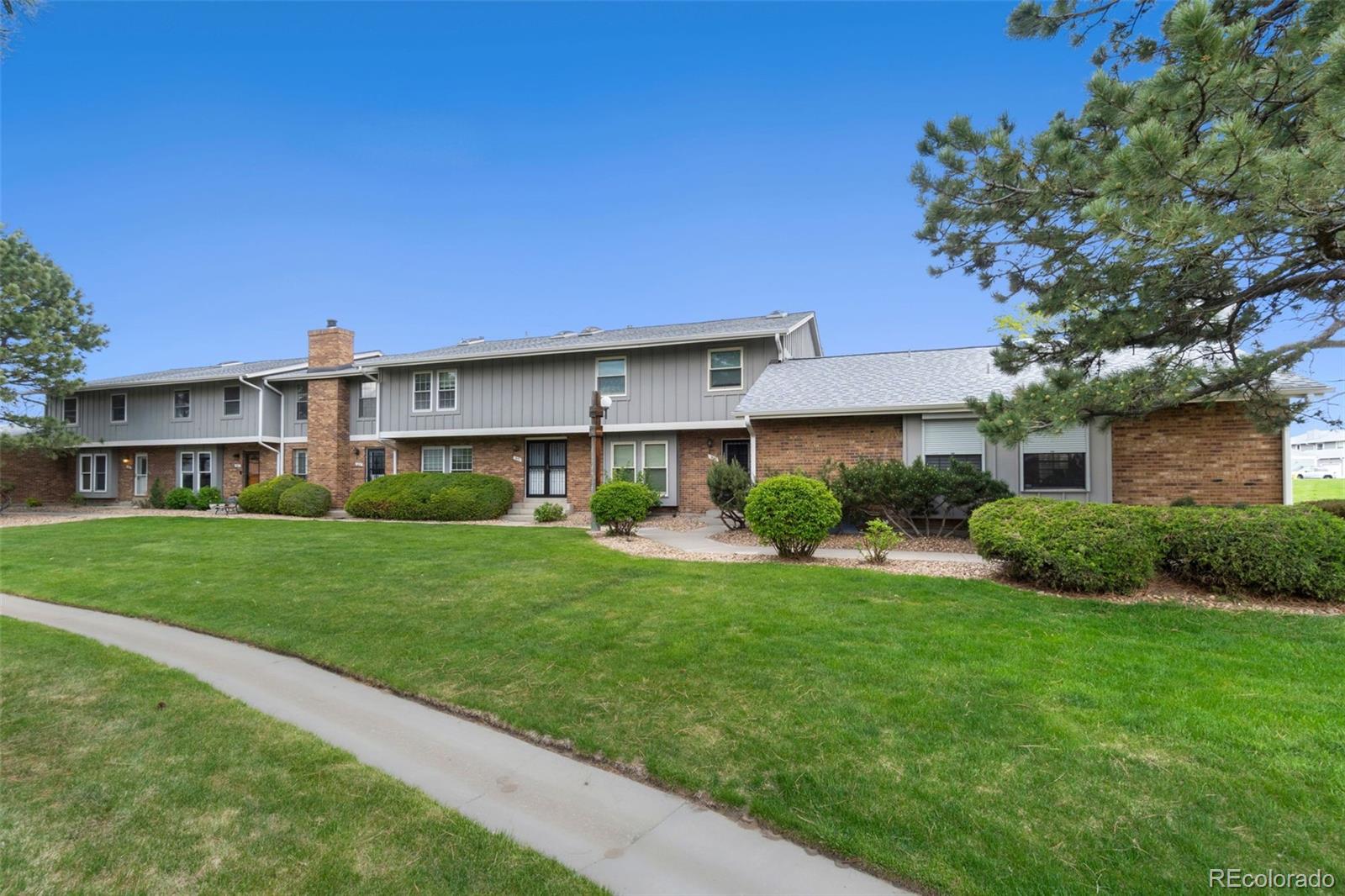 Little Turtle Aurora Condo / Townhome | MLS #: 211711510320 E Jewell Avenue 62, Aurora Beds: 3 Baths: 4 Price: $349,900