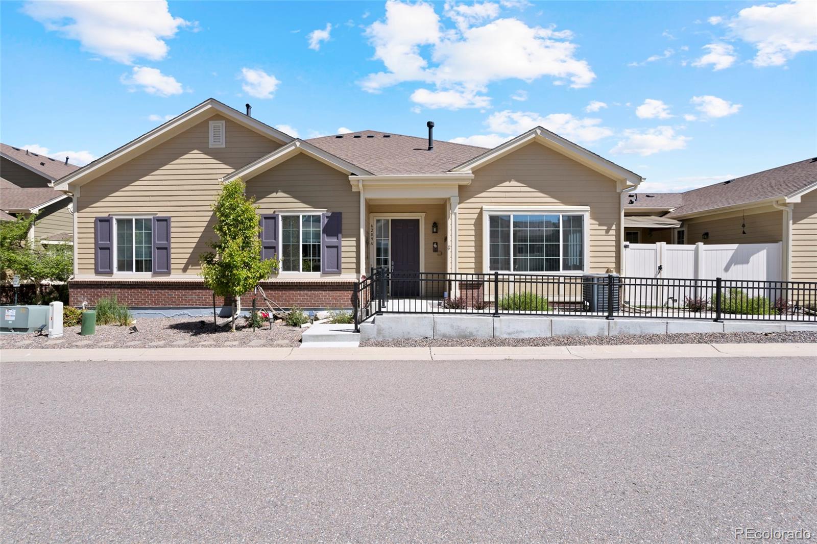 6289  Orchard Court, arvada MLS: 5668418 Beds: 2 Baths: 2 Price: $650,000