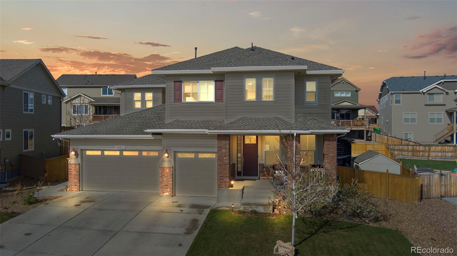 1421  Mcmurdo Trail, castle rock MLS: 3102983 Beds: 5 Baths: 6 Price: $849,900