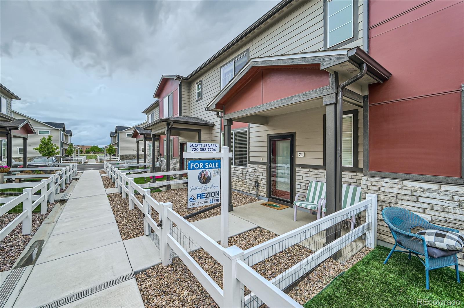 1353  Reynolds Street, fort lupton MLS: 5980456 Beds: 2 Baths: 3 Price: $335,000
