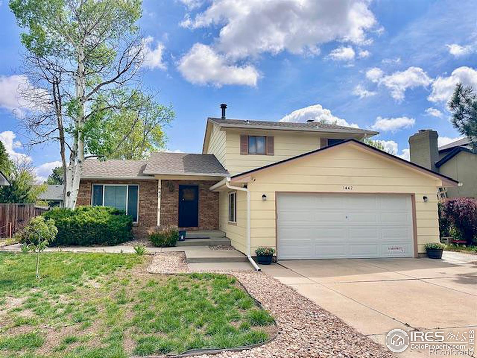 1442  41st Avenue, greeley MLS: 4567891009972 Beds: 4 Baths: 3 Price: $422,000