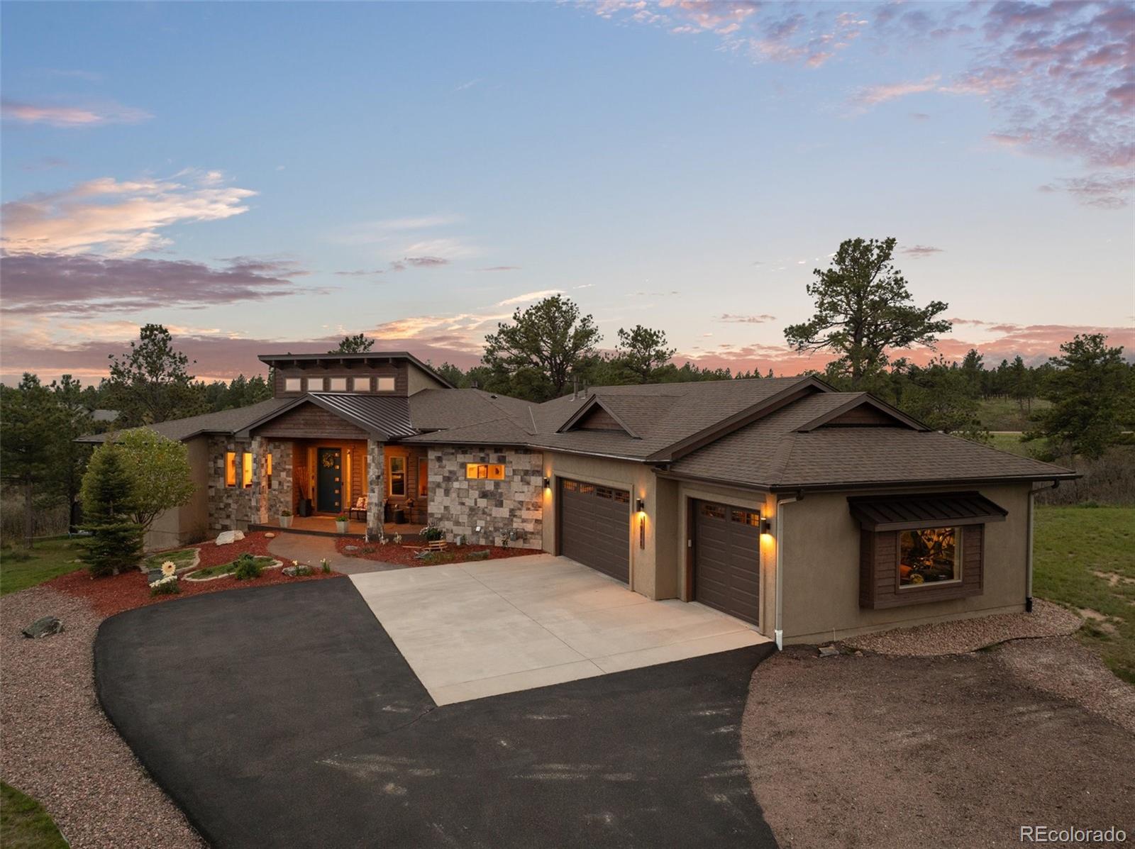 3911 roberts ridge place, Monument sold home. Closed on 2024-11-15 for $1,350,000.