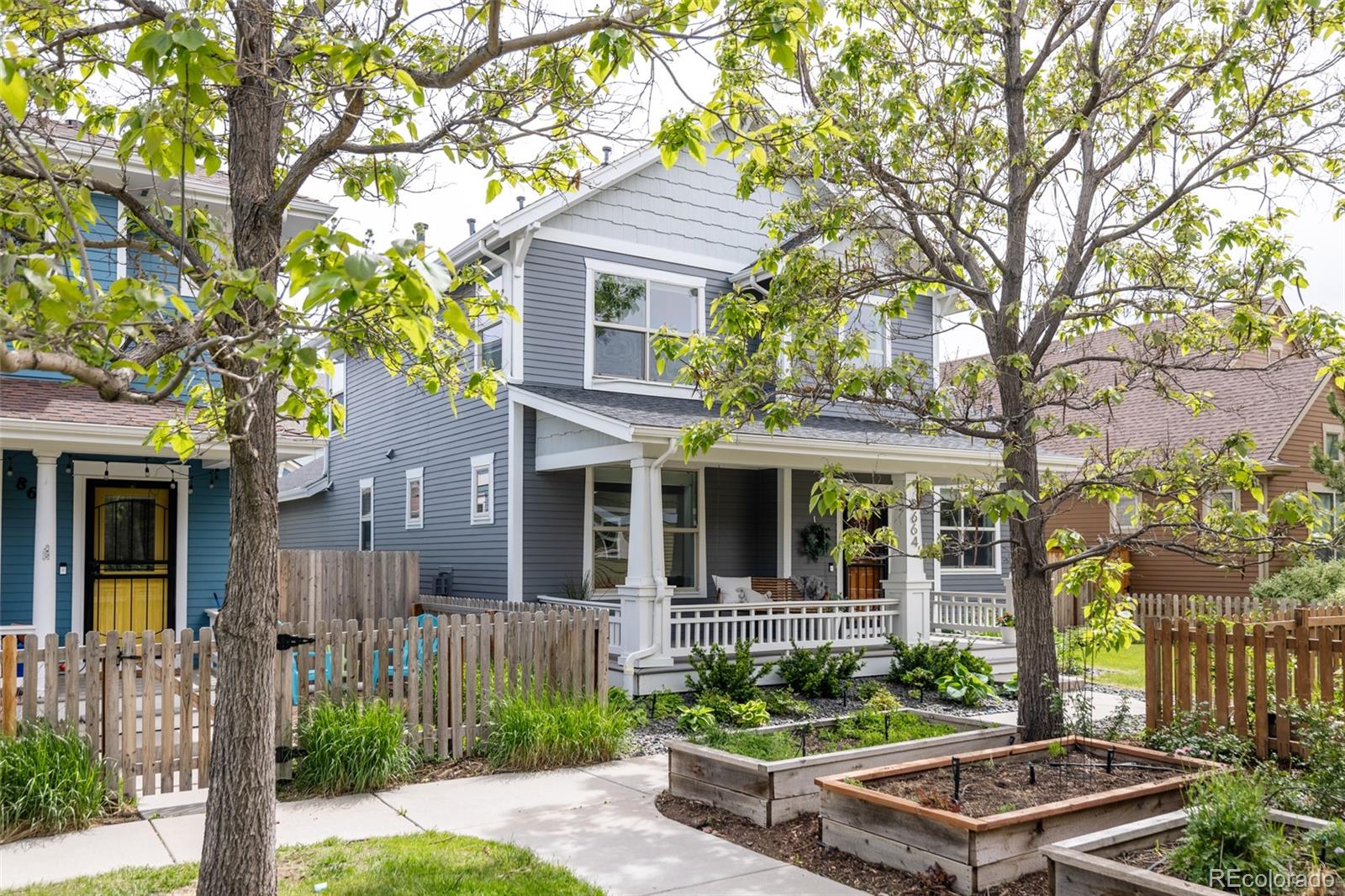 8664 E 29th Place, denver MLS: 8734549 Beds: 4 Baths: 4 Price: $860,000