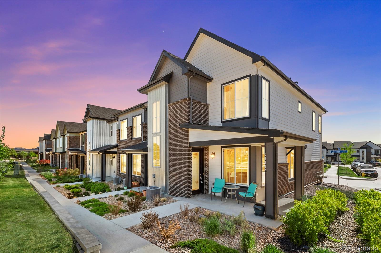 9311  Garnett Way A, Arvada  MLS: 6579878 Beds: 3 Baths: 3 Price: $524,999