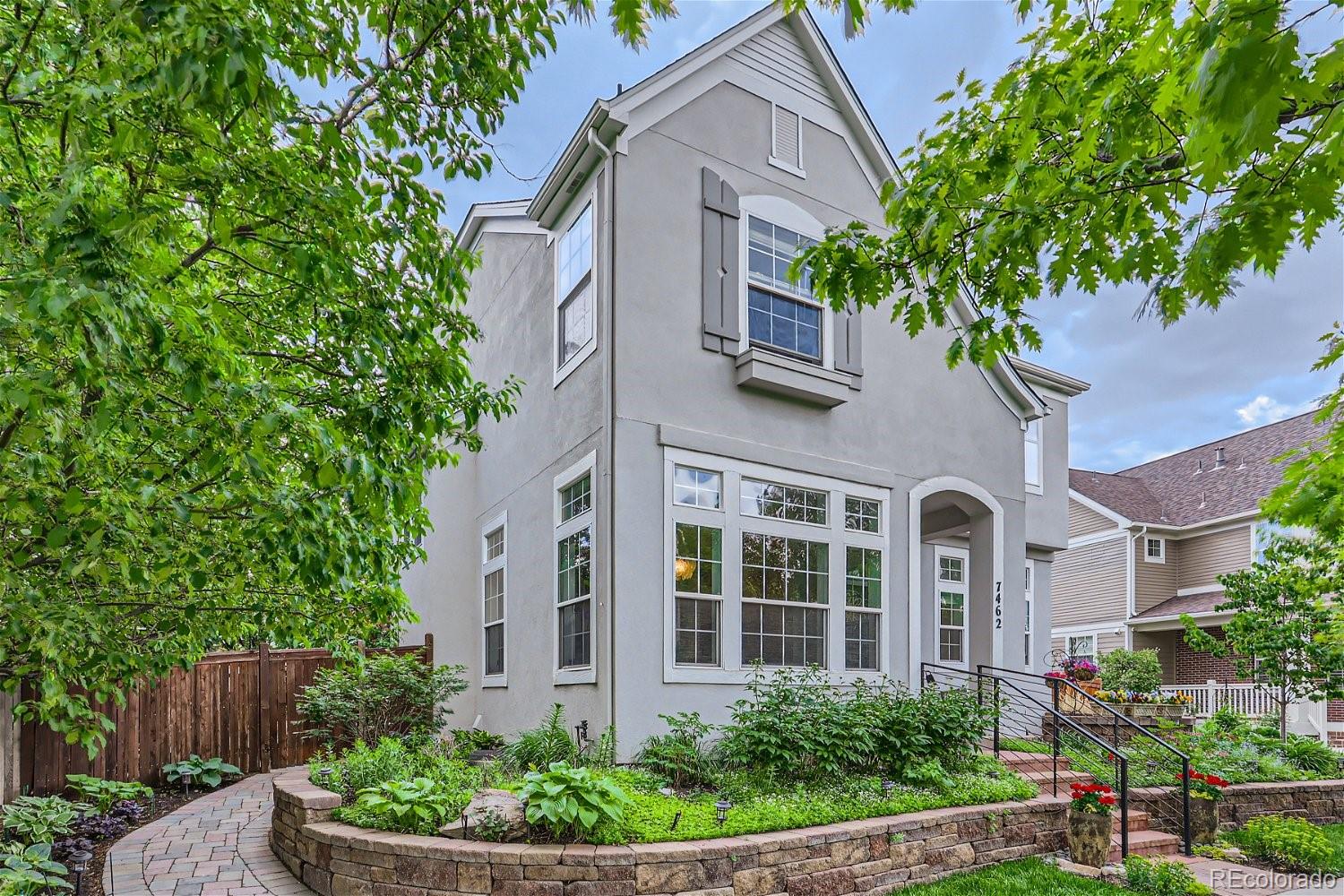 7462 E 8th Place, denver MLS: 9348721 Beds: 4 Baths: 4 Price: $950,000