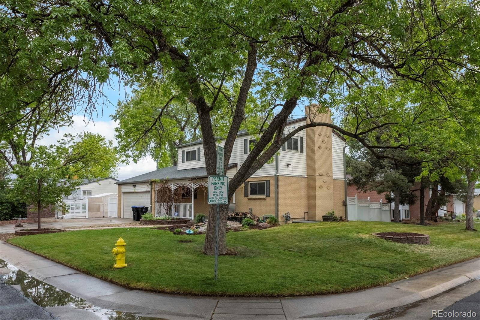 6054  Queen Court, arvada MLS: 9441466 Beds: 4 Baths: 4 Price: $535,000