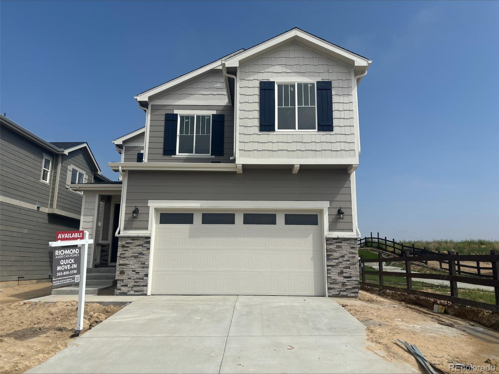 17865 E 93rd Avenue, commerce city MLS: 2899838 Beds: 5 Baths: 4 Price: $619,950