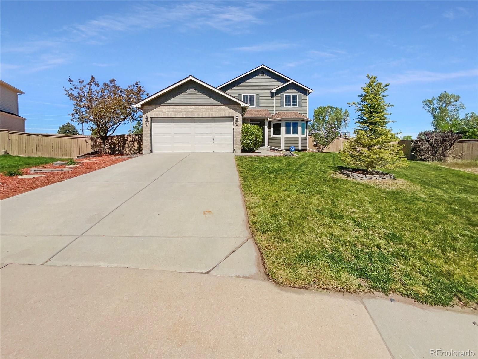 4885  Eckert Street, castle rock MLS: 2943721 Beds: 3 Baths: 3 Price: $618,000