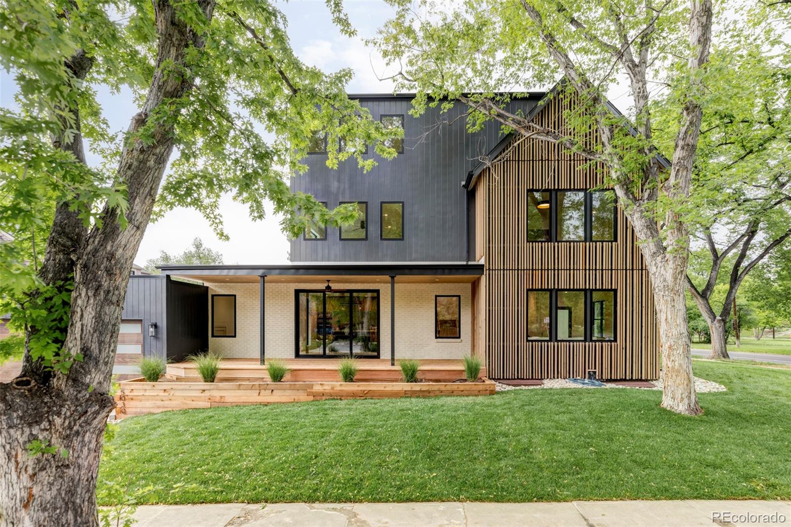 5030 E 17th Avenue Parkway, denver MLS: 6614495 Beds: 6 Baths: 4 Price: $2,275,000