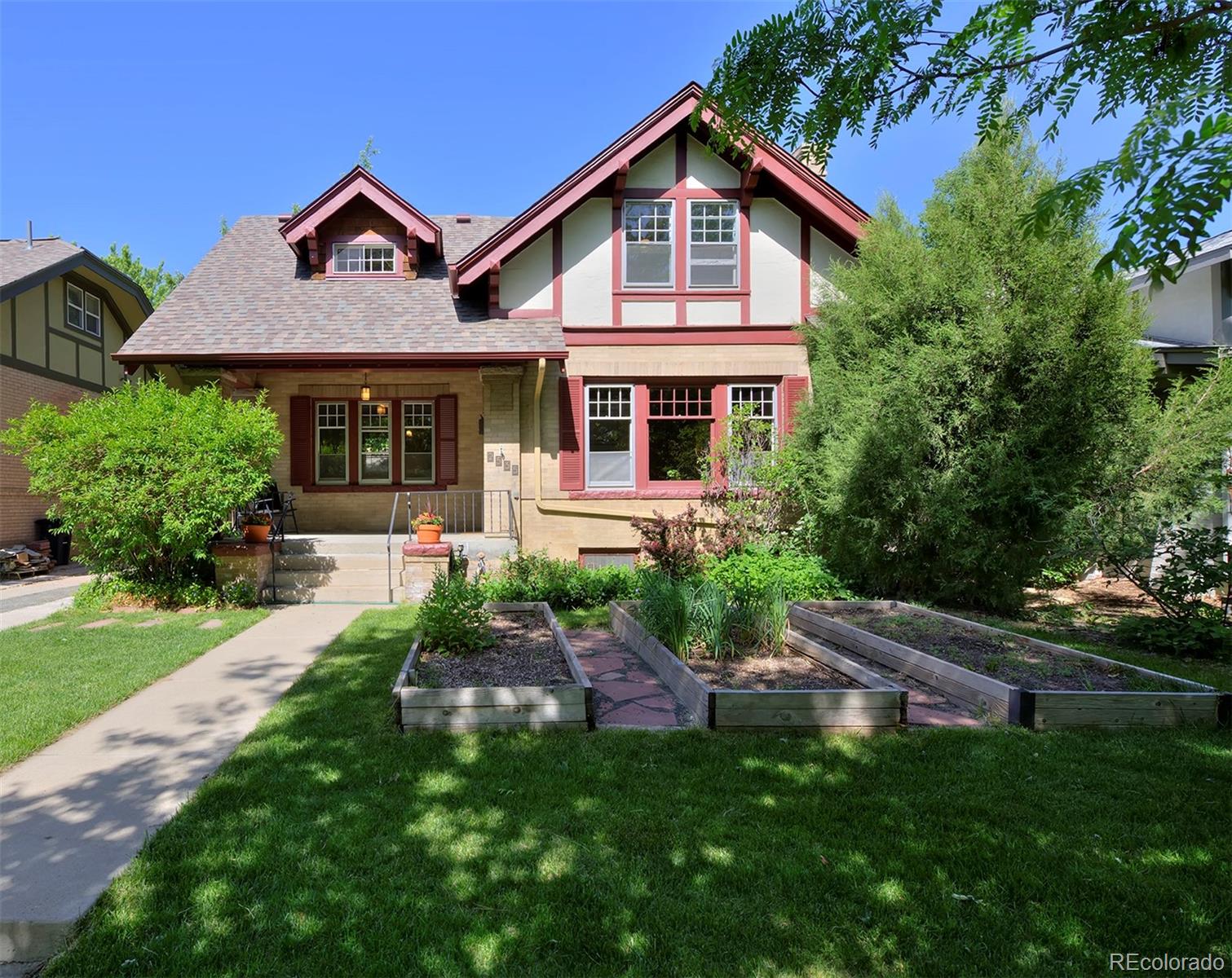 2535  Dahlia Street, denver MLS: 5174207 Beds: 3 Baths: 2 Price: $1,025,000