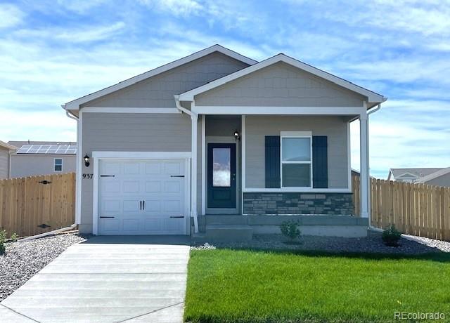 937  Savona Avenue, fort lupton MLS: 4576482 Beds: 2 Baths: 2 Price: $422,900