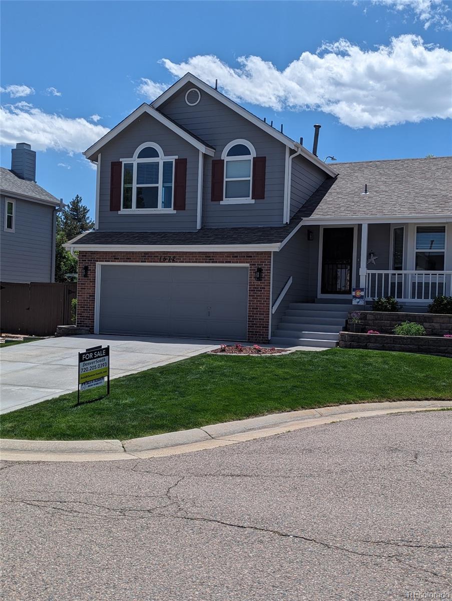 1572  Northridge Drive, highlands ranch MLS: 8371794 Beds: 4 Baths: 3 Price: $599,500