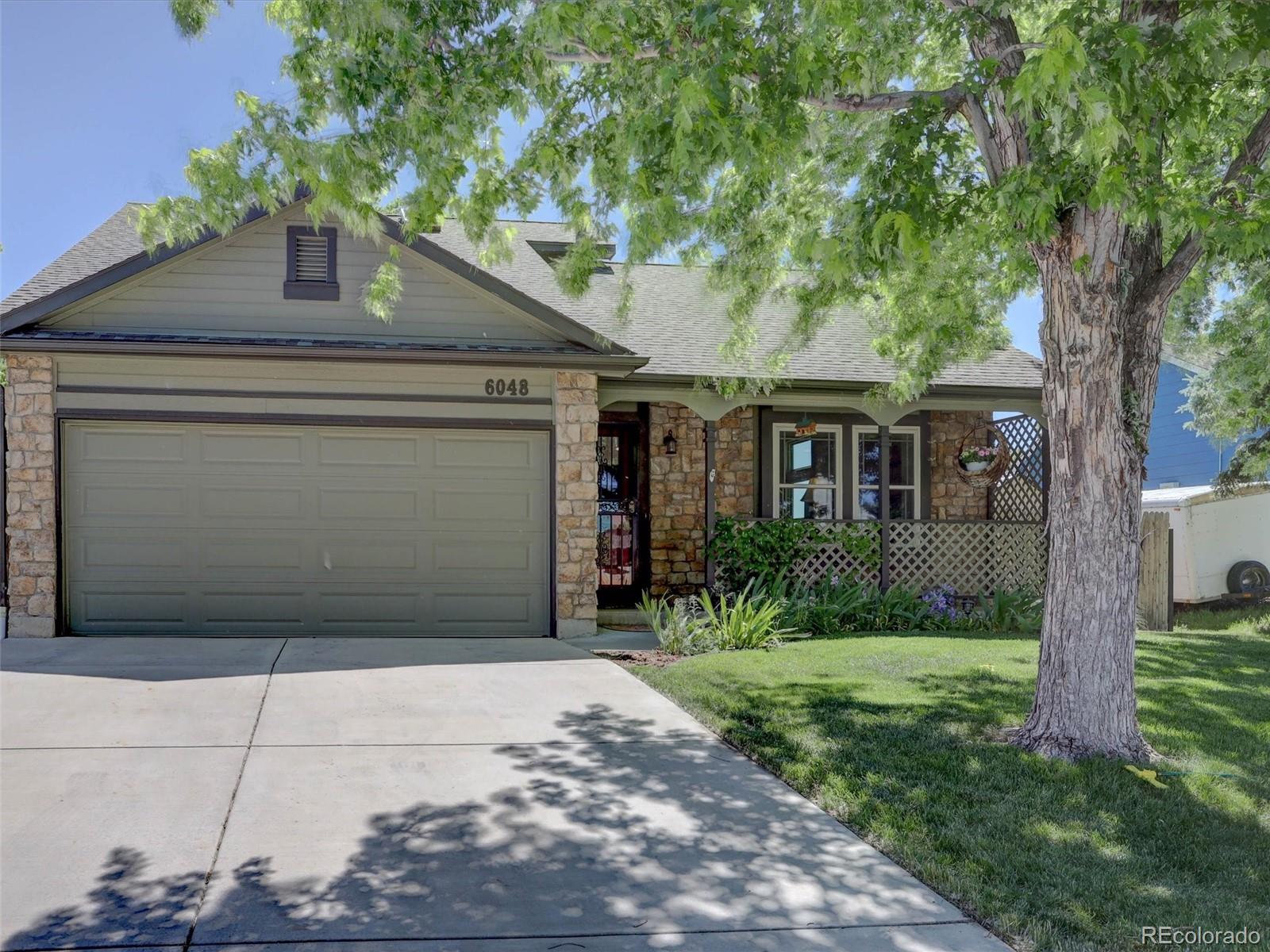 6048 S Pierson Court, littleton MLS: 3867816 Beds: 4 Baths: 2 Price: $550,000