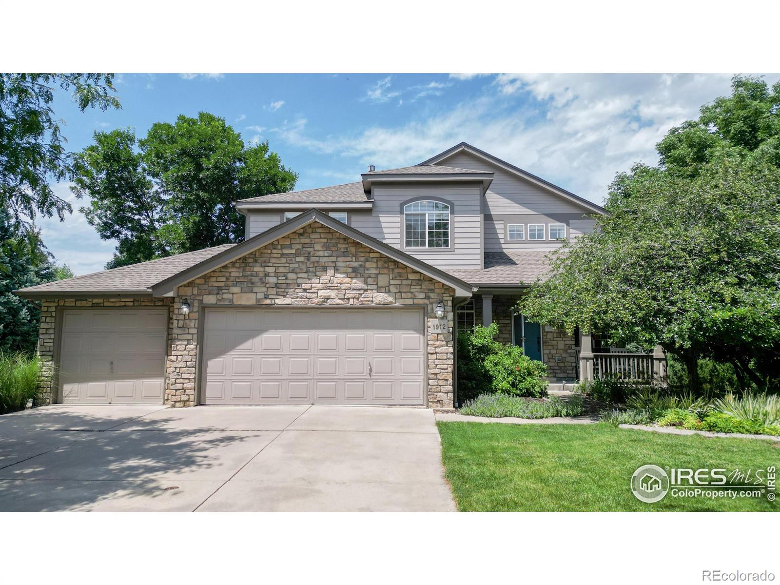 1912  Topanga Court, fort collins MLS: 4567891010497 Beds: 5 Baths: 4 Price: $850,000