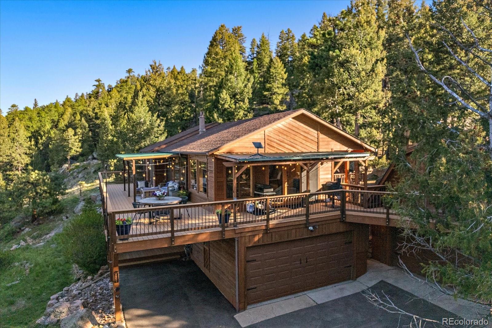 25893  Mosier Street, conifer MLS: 8585924 Beds: 3 Baths: 3 Price: $980,000