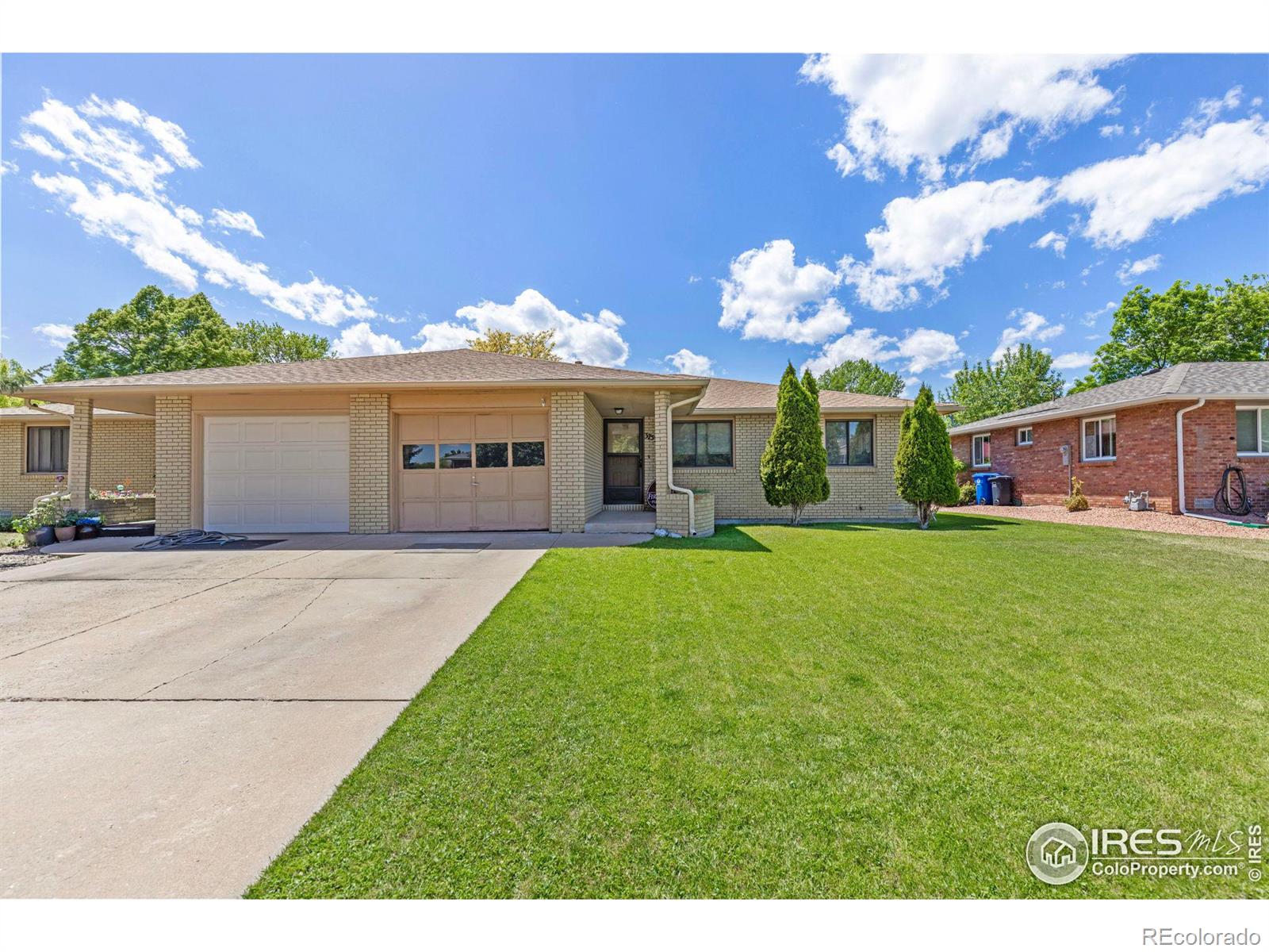 3753  Butternut Avenue, loveland MLS: 4567891010550 Beds: 2 Baths: 2 Price: $365,000