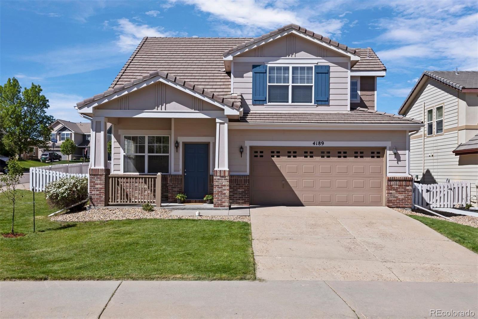 4189  Bountiful Circle, castle rock MLS: 8319385 Beds: 3 Baths: 3 Price: $550,000