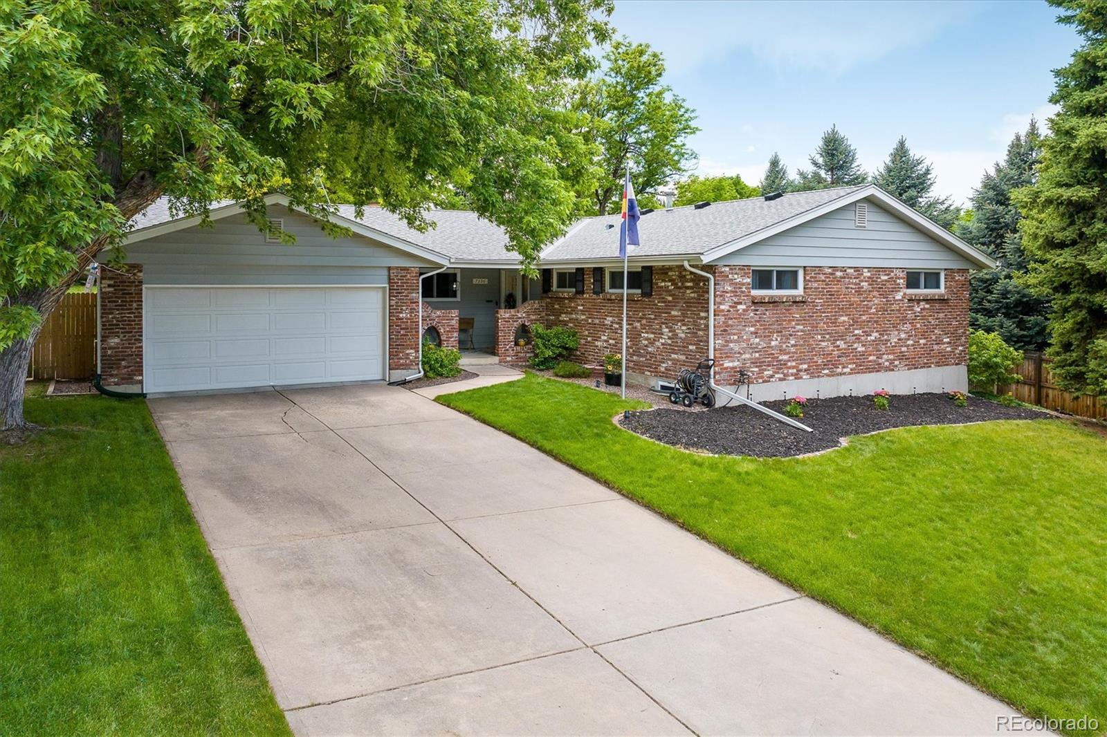 7396 s bannock drive, littleton sold home. Closed on 2024-08-06 for $795,000.