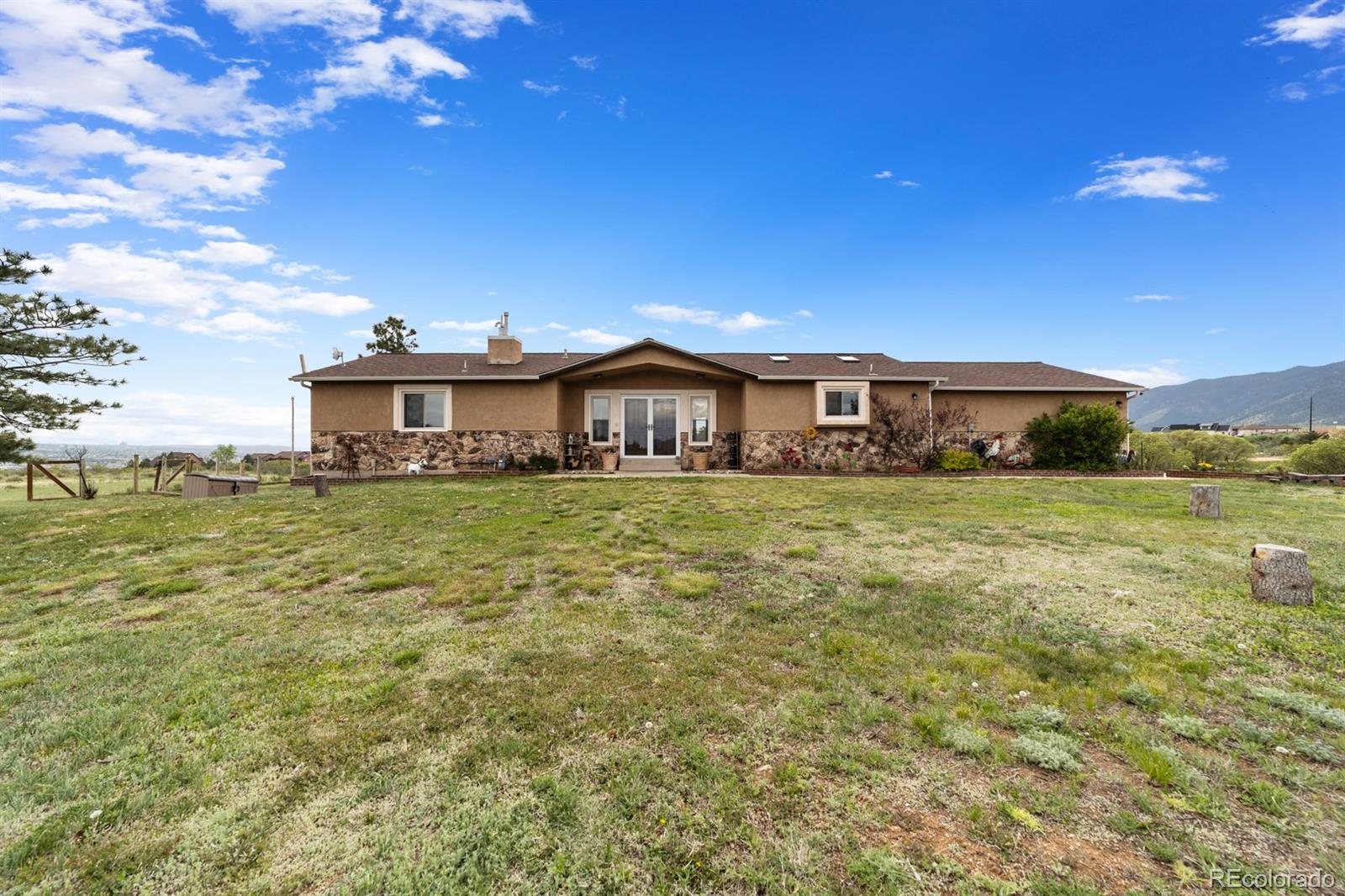 3240 spaatz road, Monument sold home. Closed on 2024-07-02 for $900,000.