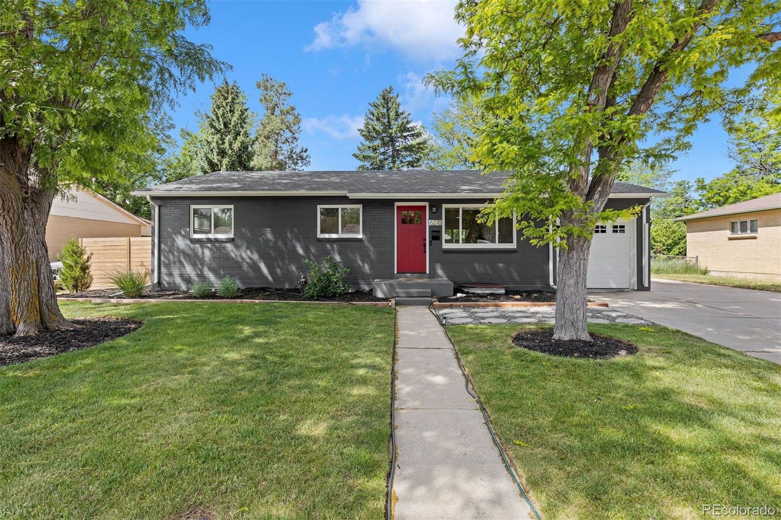 6270  Janice Way, arvada MLS: 4456823 Beds: 4 Baths: 4 Price: $660,000