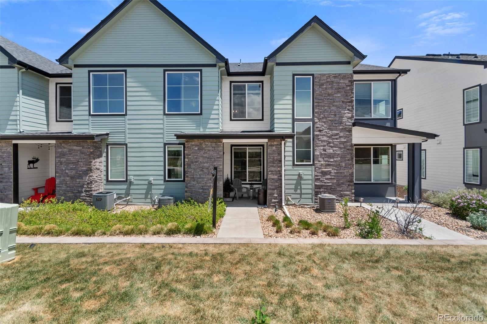 9331  Garnett Way B, Arvada  MLS: 3623909 Beds: 2 Baths: 3 Price: $489,000