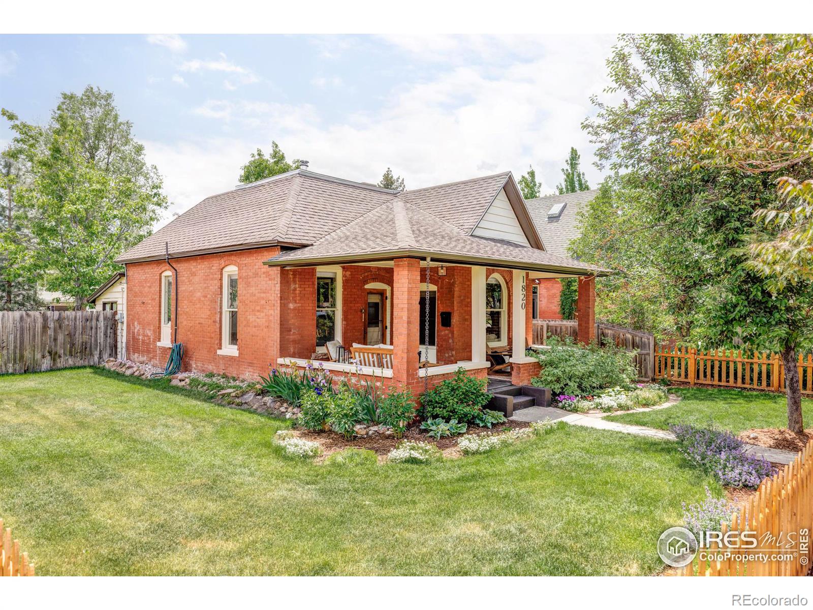 1820  Spruce Street, boulder MLS: 4567891010644 Beds: 2 Baths: 2 Price: $1,450,000