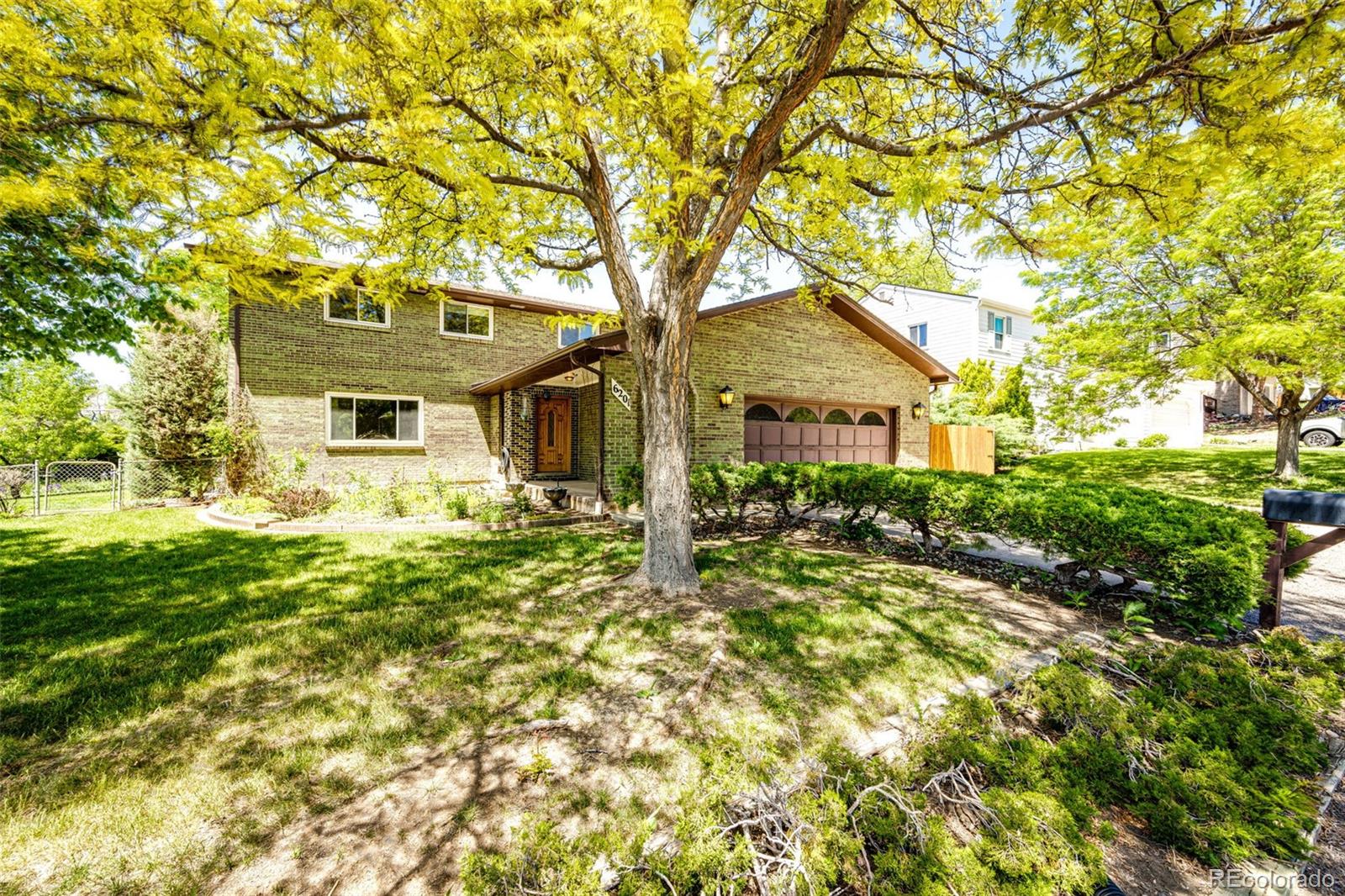 6201  allison street, Arvada sold home. Closed on 2024-06-24 for $655,000.