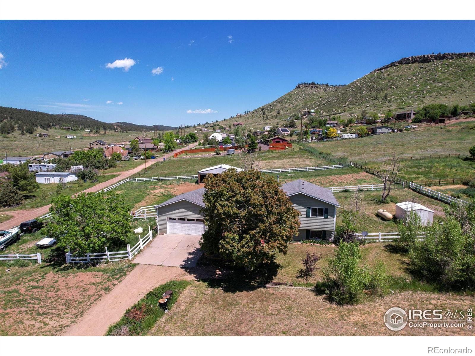 208 mccolm street, Berthoud sold home. Closed on 2024-07-03 for $667,000.