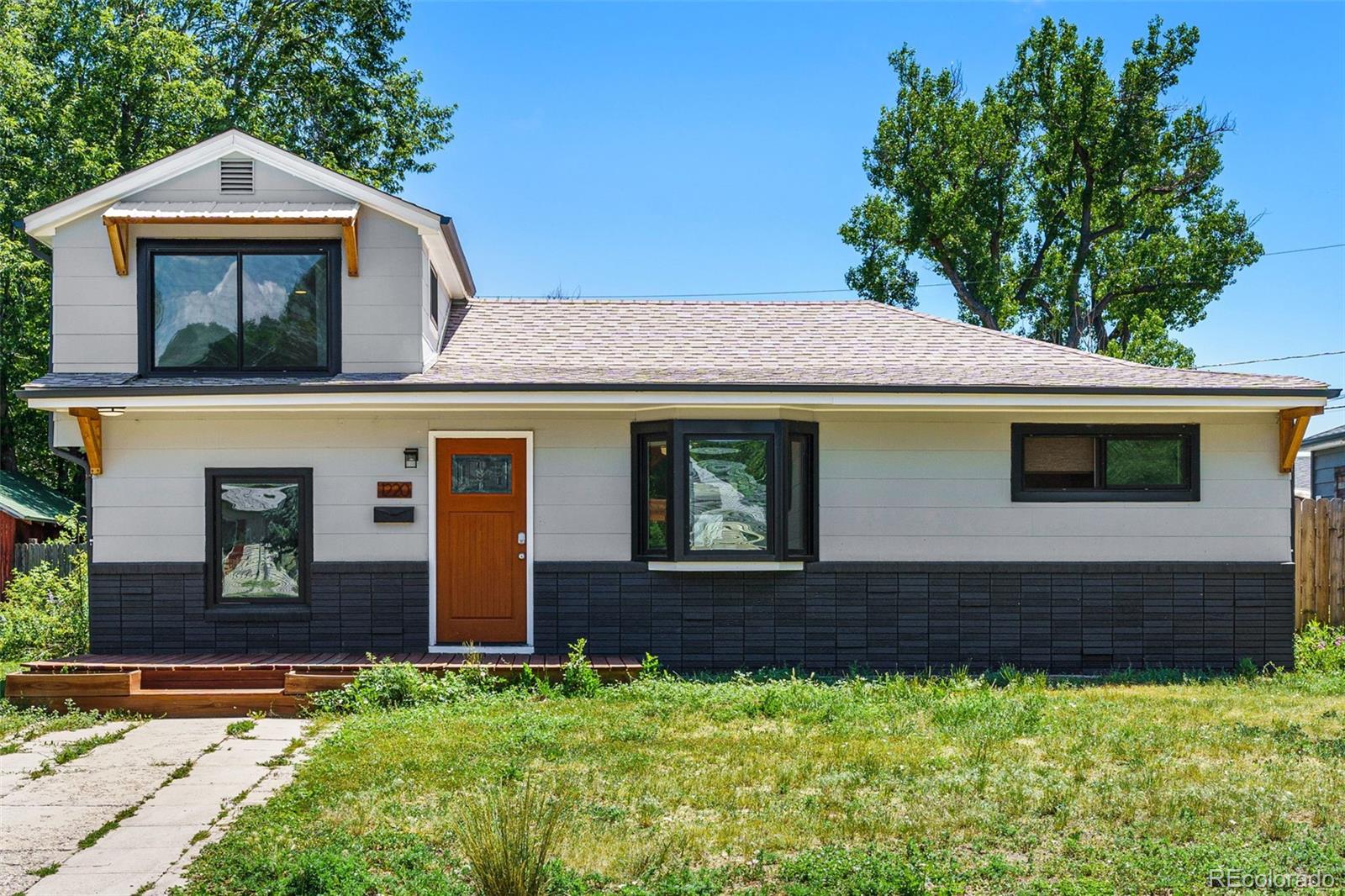 1220  Willow Street, denver MLS: 5588438 Beds: 4 Baths: 2 Price: $585,000