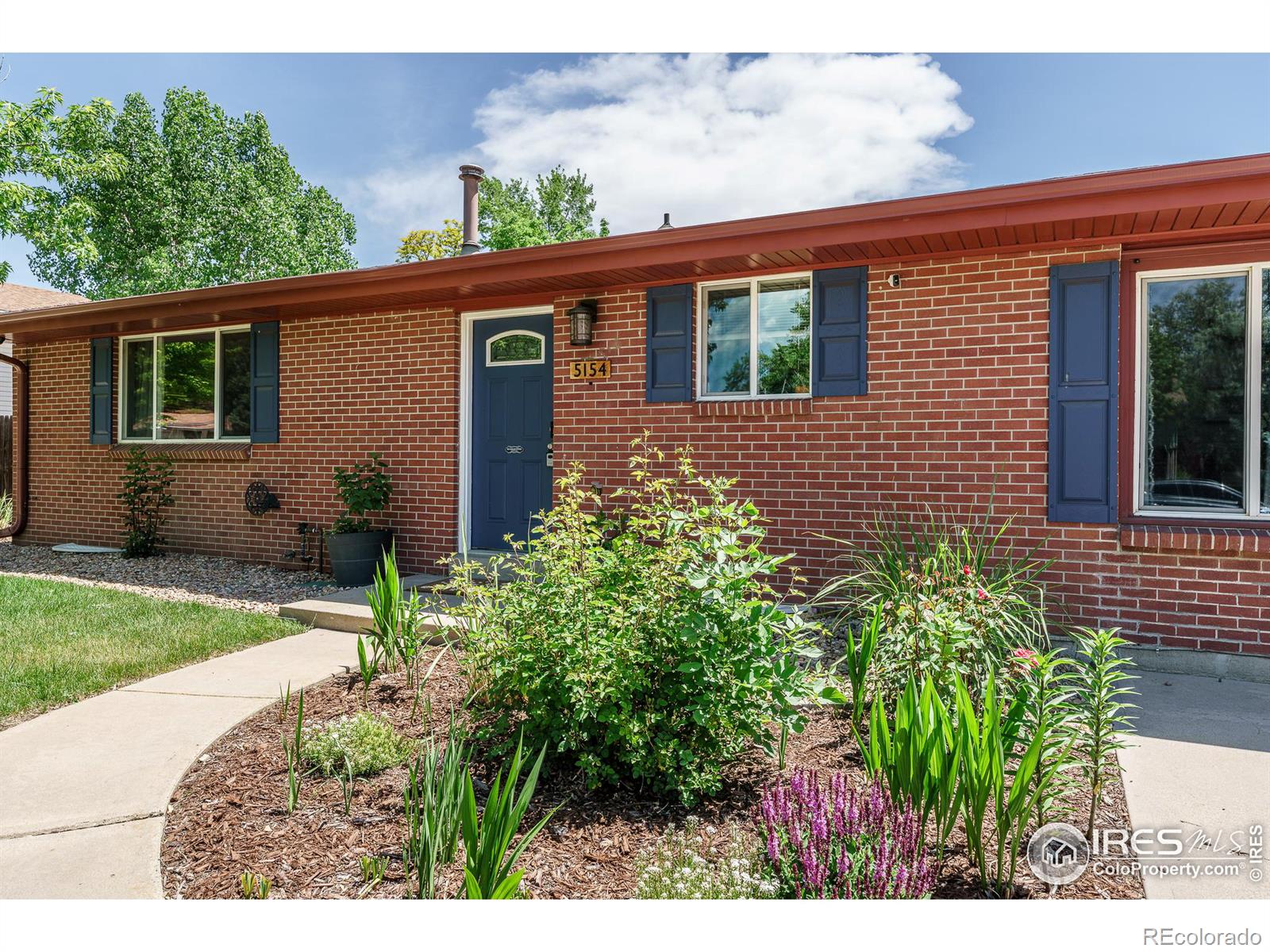 5154  zinnia court, Arvada sold home. Closed on 2024-07-26 for $644,000.