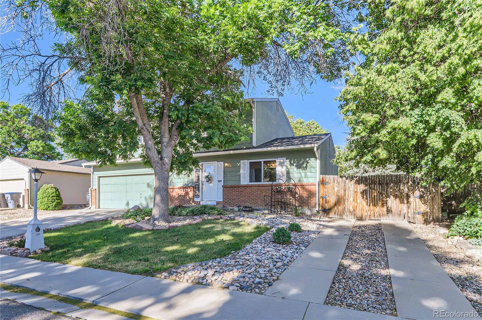 2442  Linden Street, longmont MLS: 5305017 Beds: 3 Baths: 3 Price: $540,000