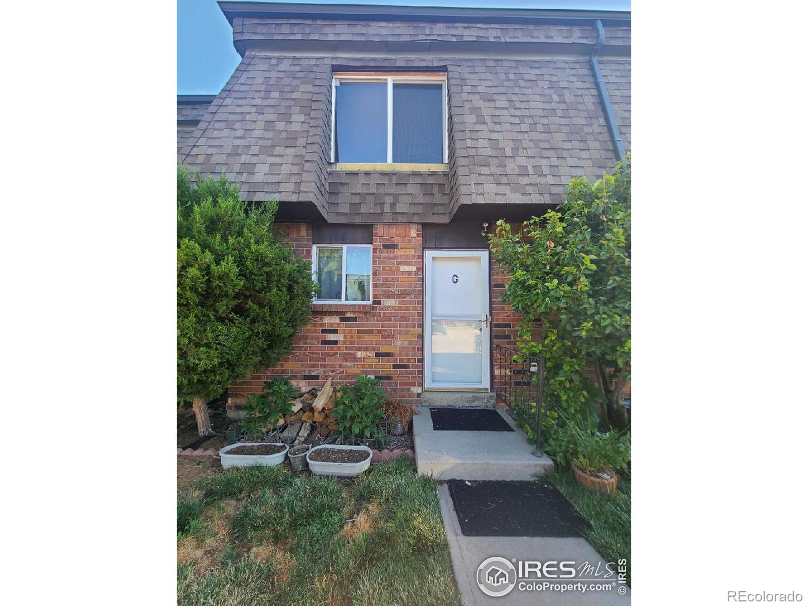 14330 E Mississippi Avenue, aurora MLS: 4567891010929 Beds: 2 Baths: 2 Price: $304,999