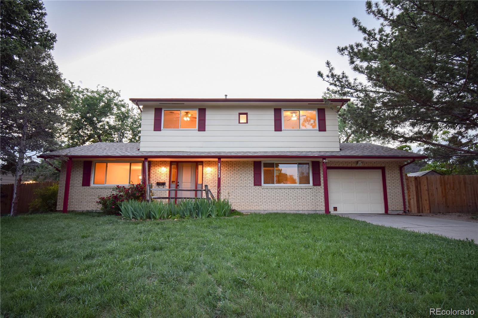 Belmont Pueblo Home | MLS #: 44008462123  Comanche Road, Pueblo Beds: 3 Baths: 3 Price: $350,000