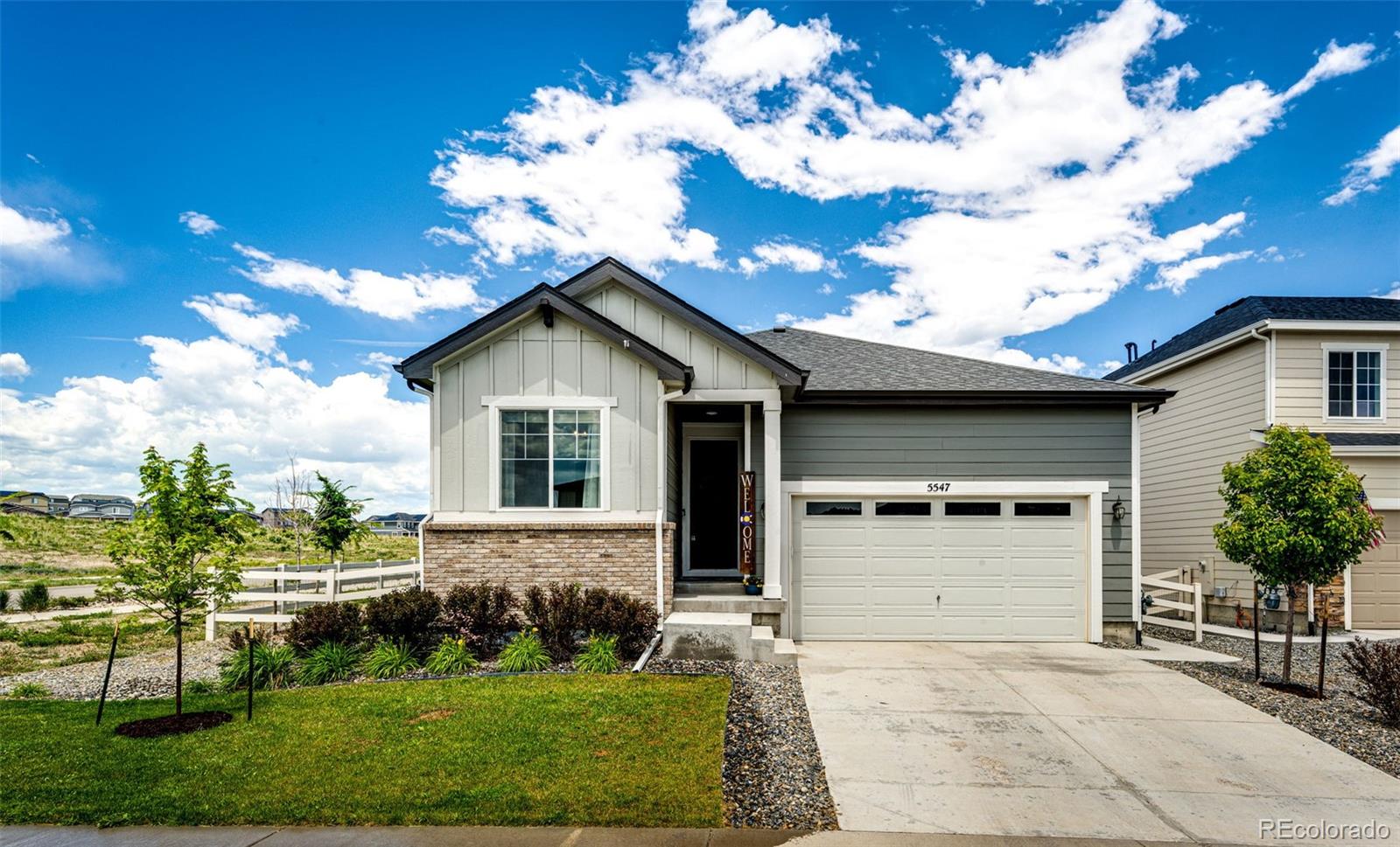 5547  Gray Wolf Lane, castle rock MLS: 6475382 Beds: 3 Baths: 2 Price: $574,900