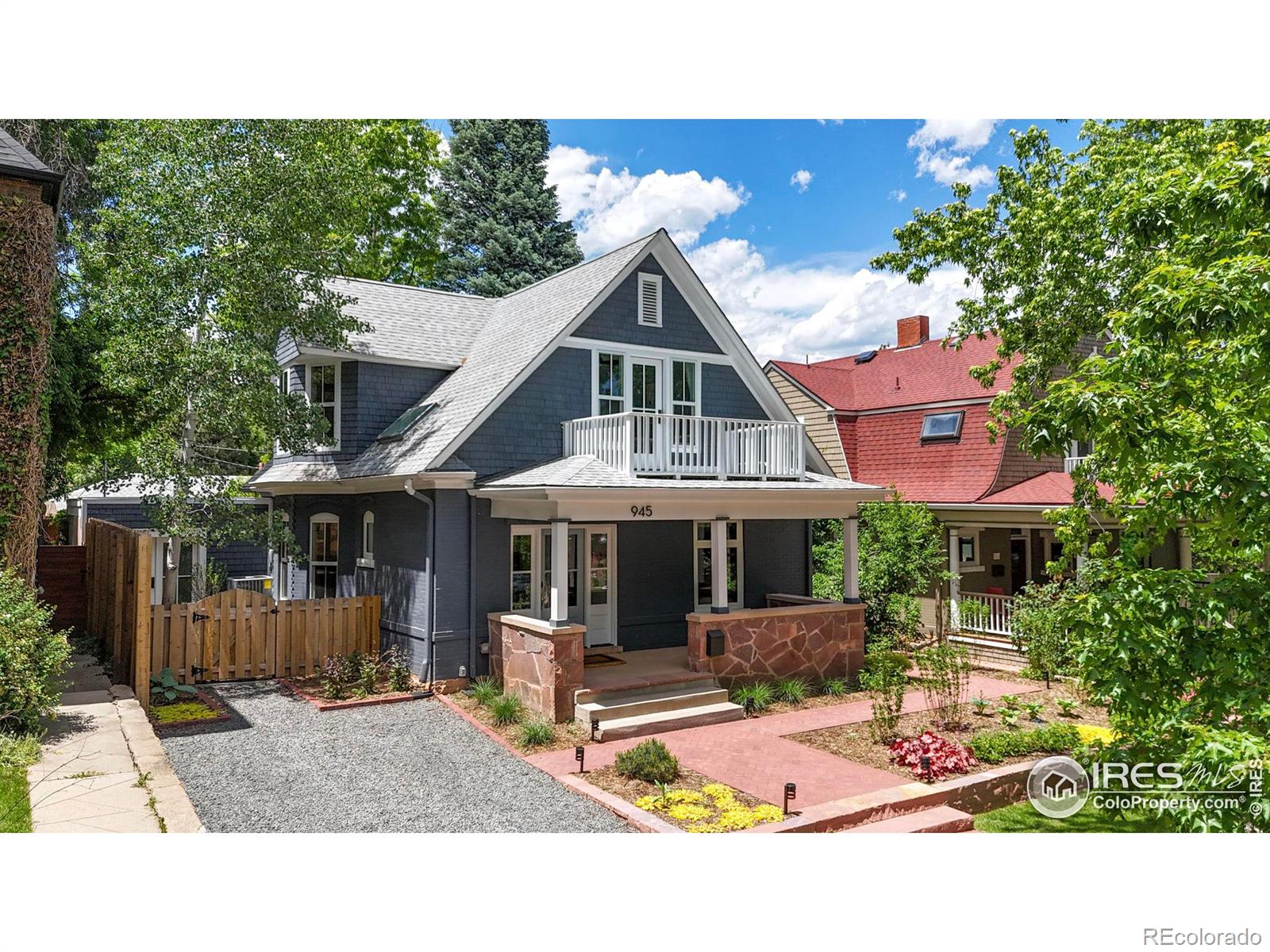 945  11th street, Boulder sold home. Closed on 2024-11-20 for $2,300,000.