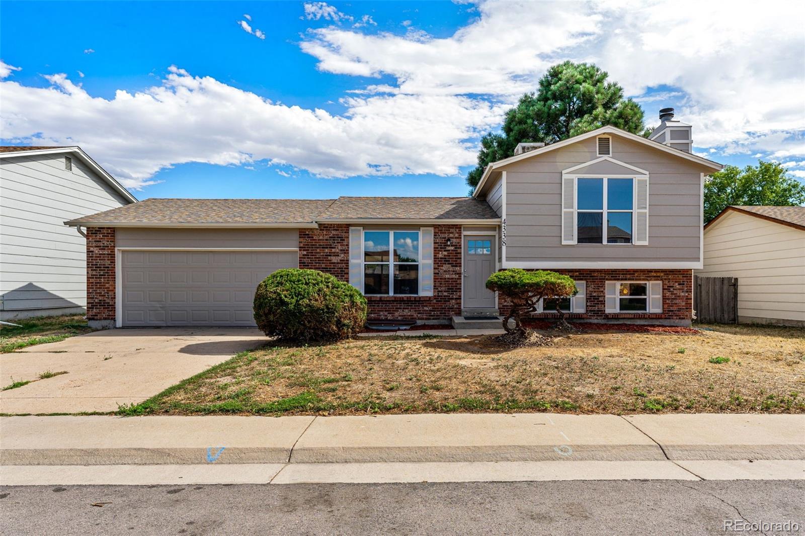 4338  Freeport Way, denver MLS: 8245679 Beds: 4 Baths: 2 Price: $450,000