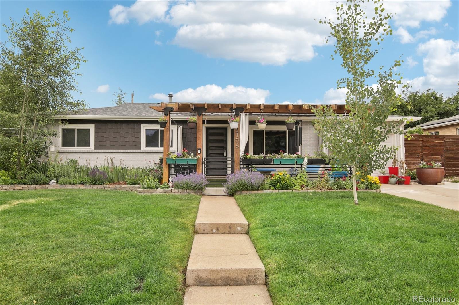 2106 S Osceola Street, denver MLS: 7360453 Beds: 5 Baths: 3 Price: $679,000