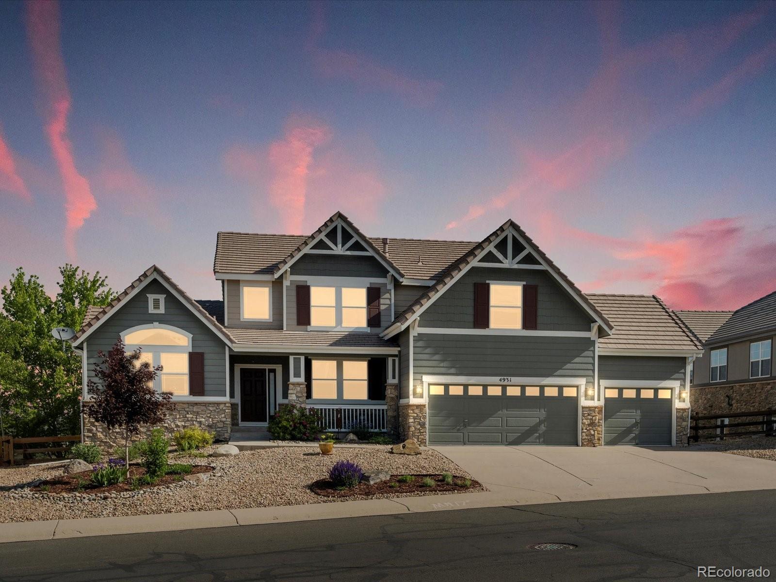 4931  Persimmon Lane, castle rock MLS: 2550047 Beds: 3 Baths: 4 Price: $899,000