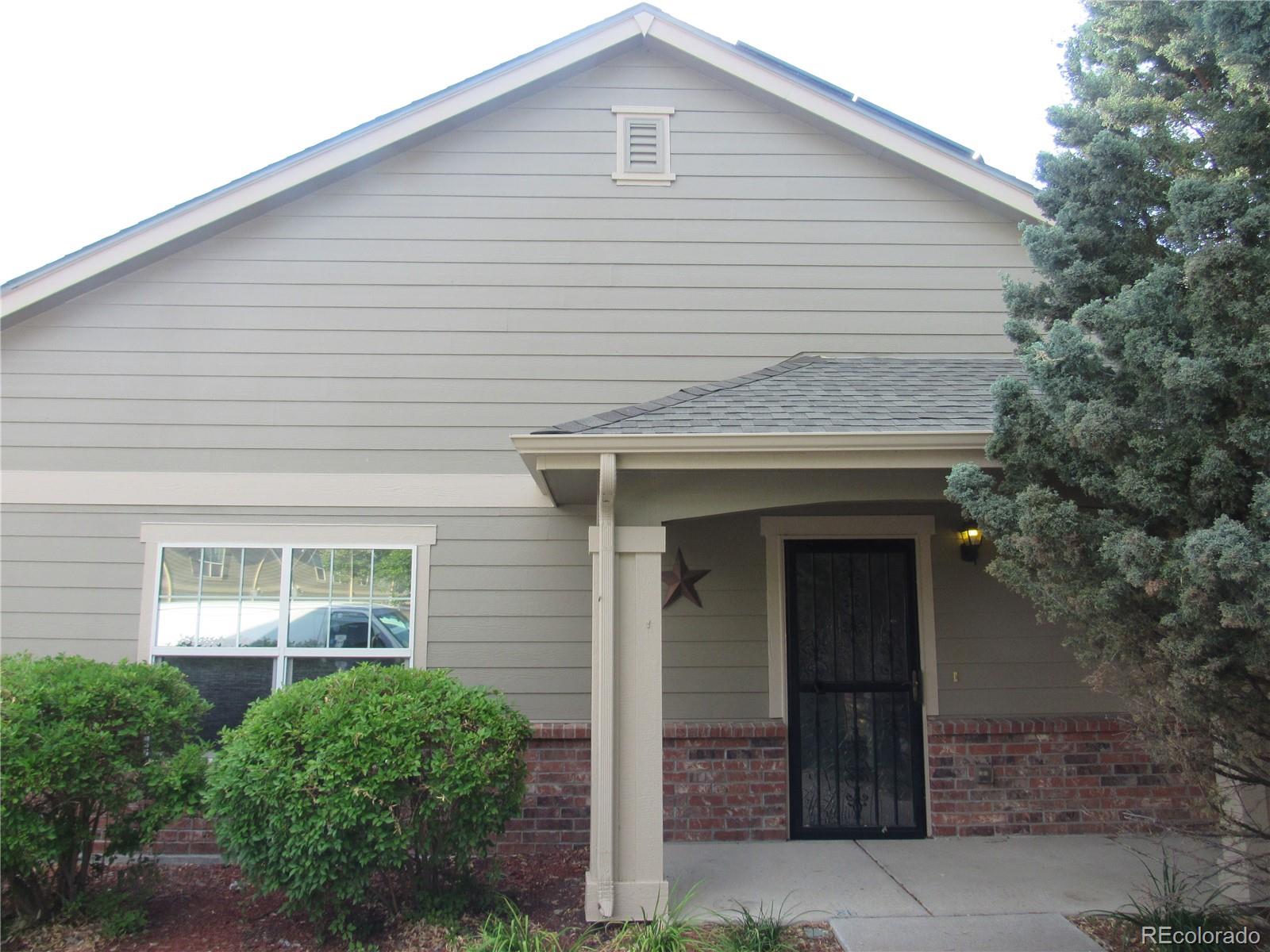 575  Alton Way, denver MLS: 1849957 Beds: 2 Baths: 2 Price: $192,787