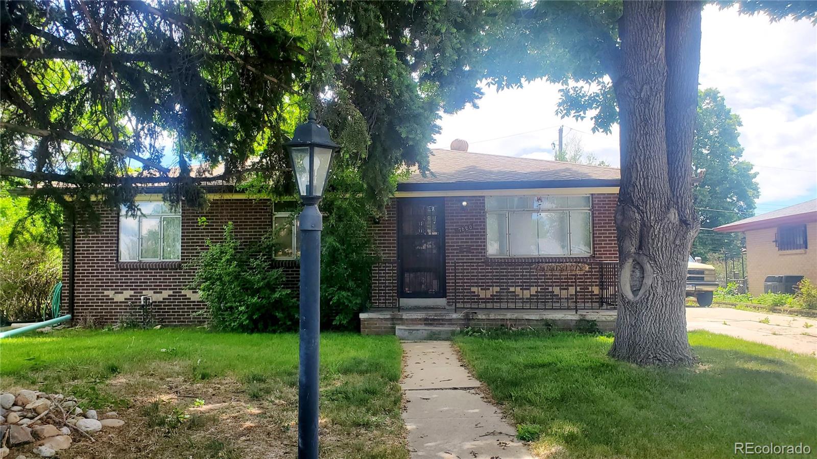 7820  Mccella Court, westminster MLS: 9291763 Beds: 4 Baths: 2 Price: $490,000