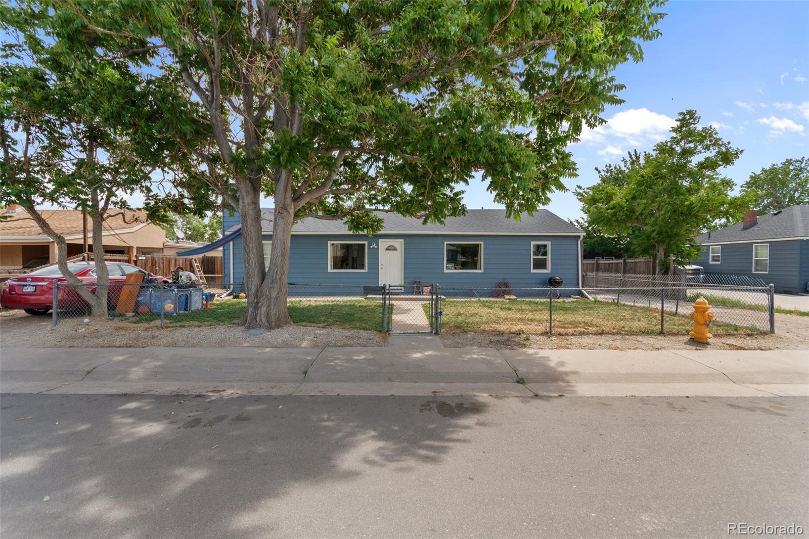 6980  Dexter Street, commerce city MLS: 9140002 Beds: 3 Baths: 1 Price: $370,000