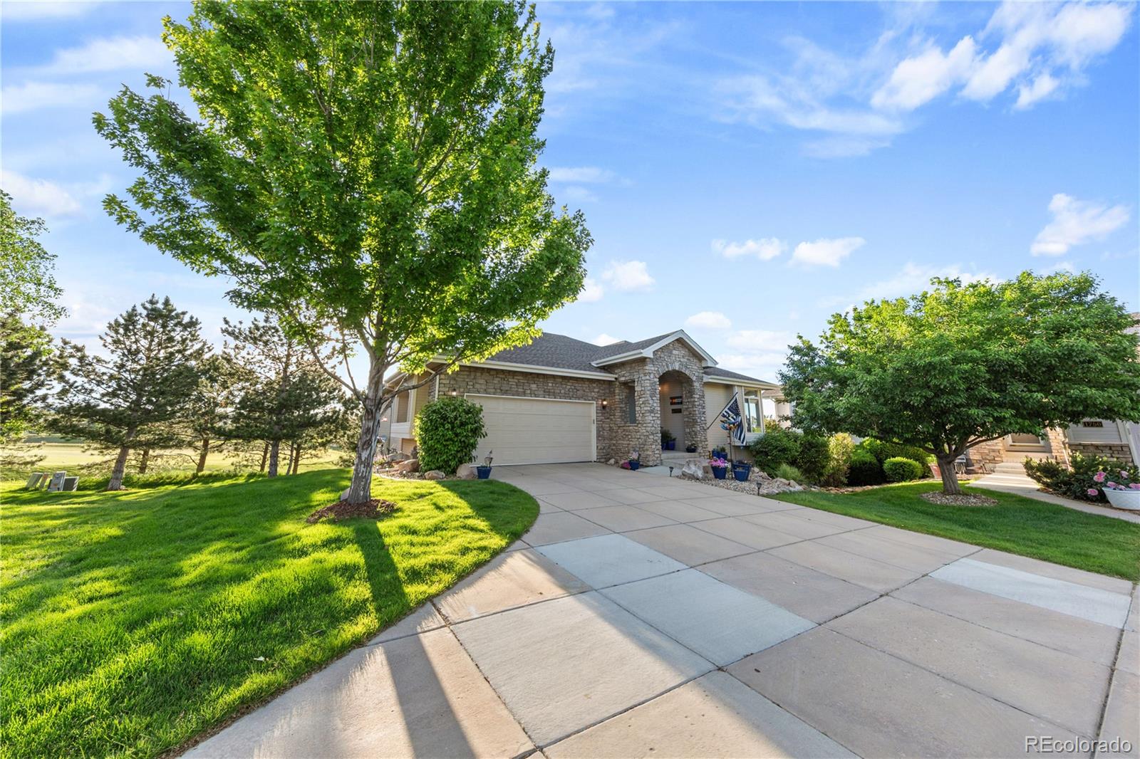 1755  Malton Court, castle rock MLS: 6477715 Beds: 3 Baths: 3 Price: $735,000