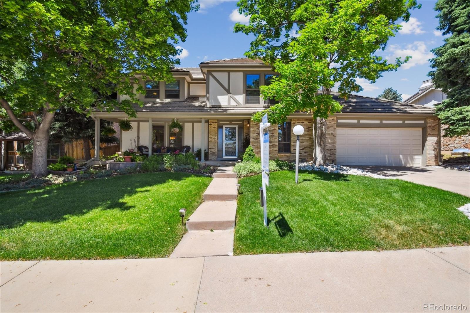 6242 S Galena Way, englewood MLS: 3617098 Beds: 5 Baths: 4 Price: $949,000