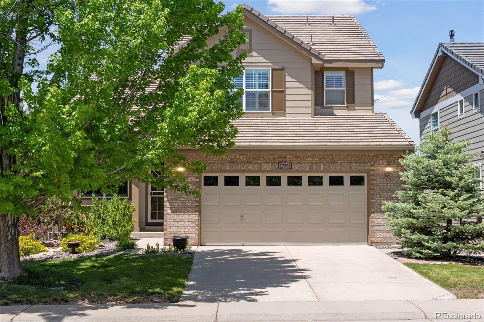 17351 E Lake Lane, aurora MLS: 2951148 Beds: 6 Baths: 4 Price: $679,000