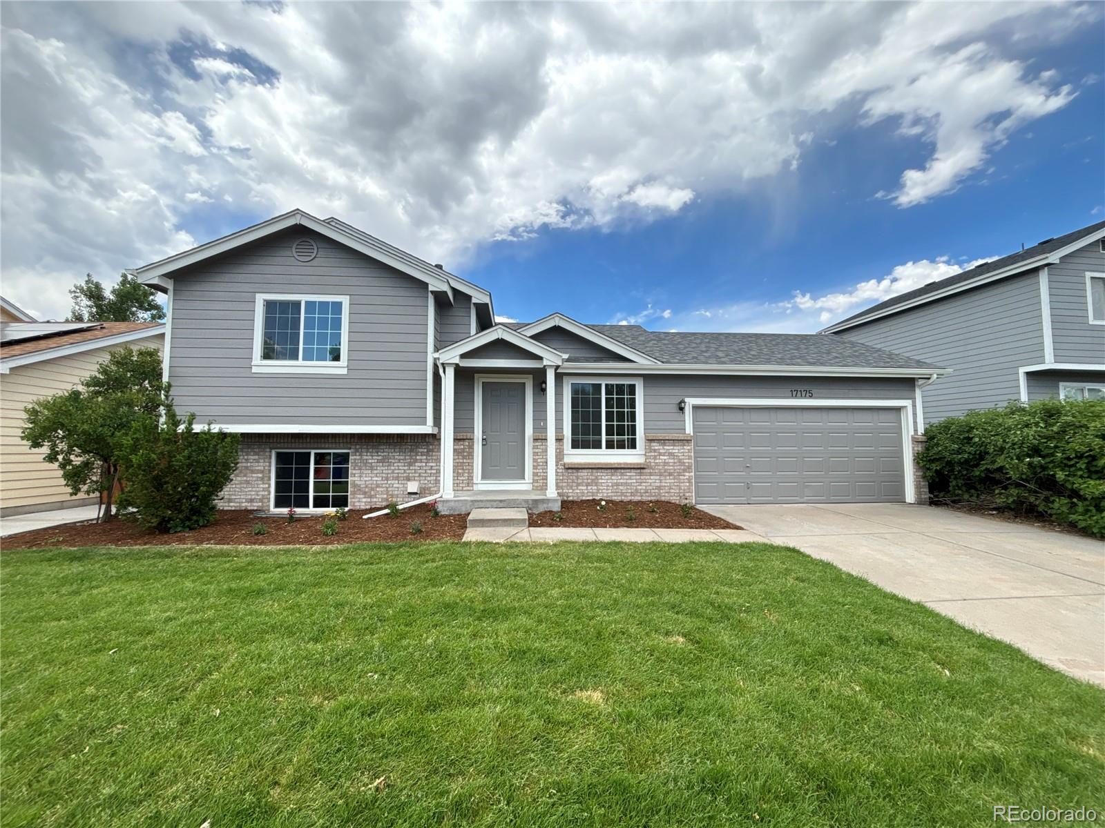 17175 E Florida Place, aurora MLS: 9247632 Beds: 2 Baths: 2 Price: $450,000