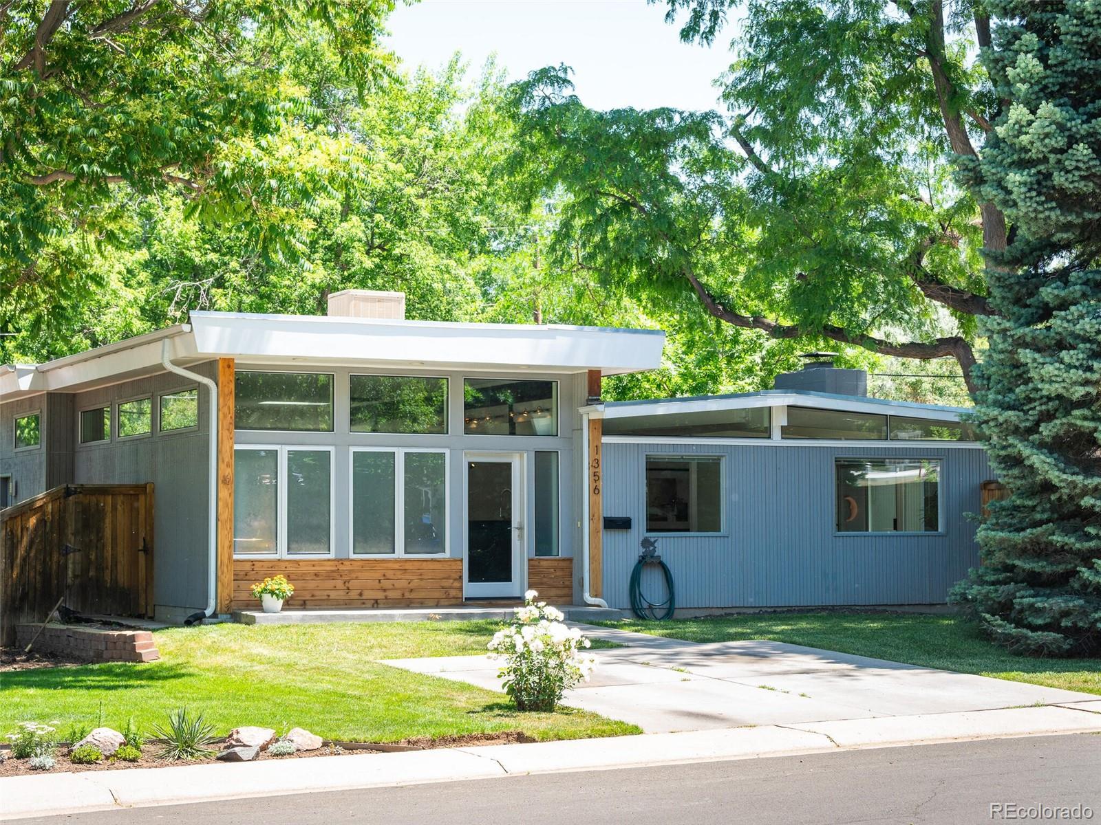 1356 s elm street, Denver sold home. Closed on 2024-09-13 for $1,024,500.