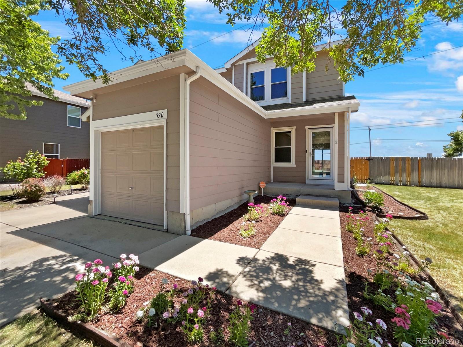 990 E 78th Place , Denver  MLS: 6988775 Beds: 3 Baths: 1 Price: $370,000