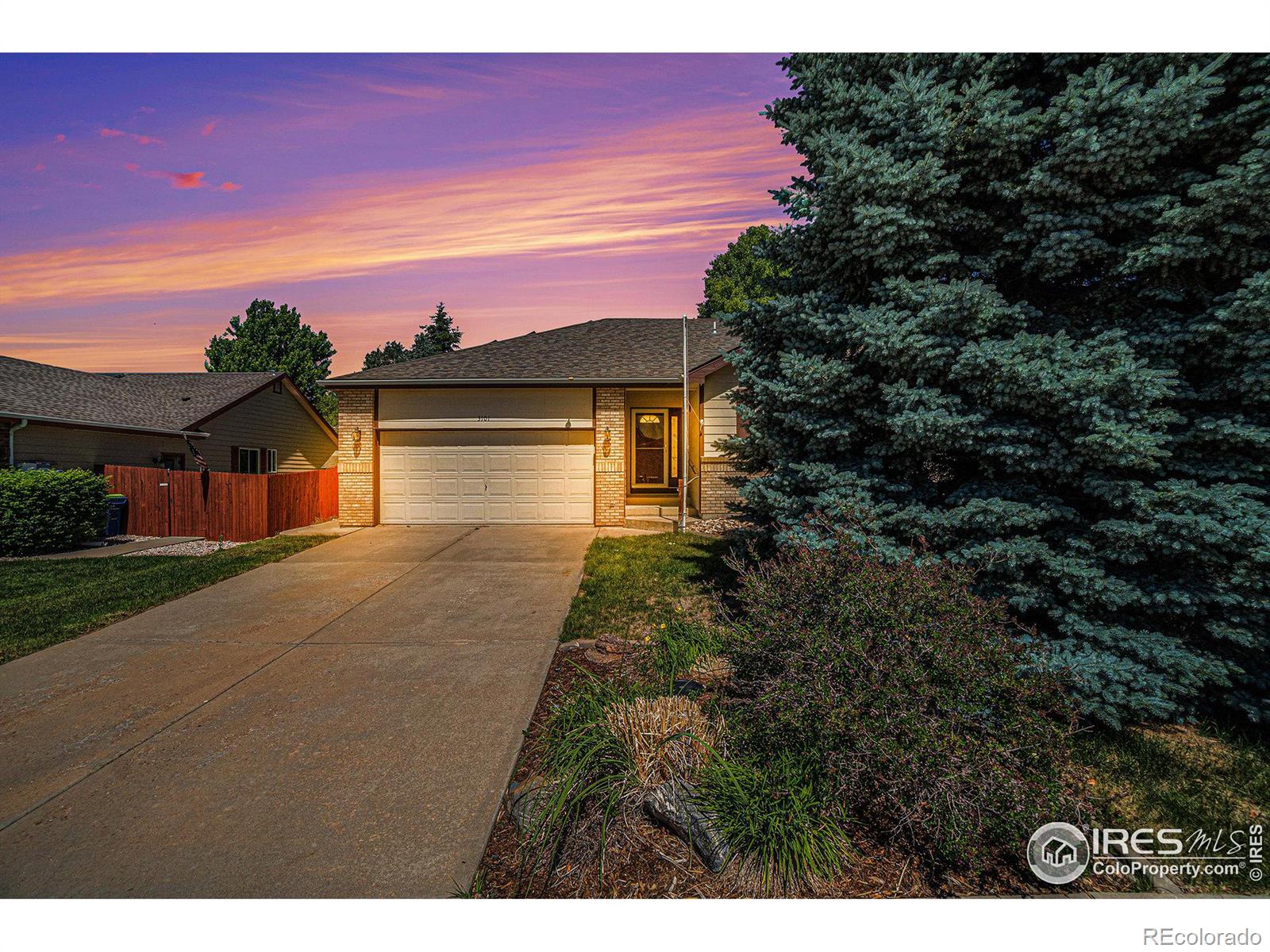 3101  50th Ave Ct, greeley MLS: 4567891011396 Beds: 4 Baths: 3 Price: $450,000