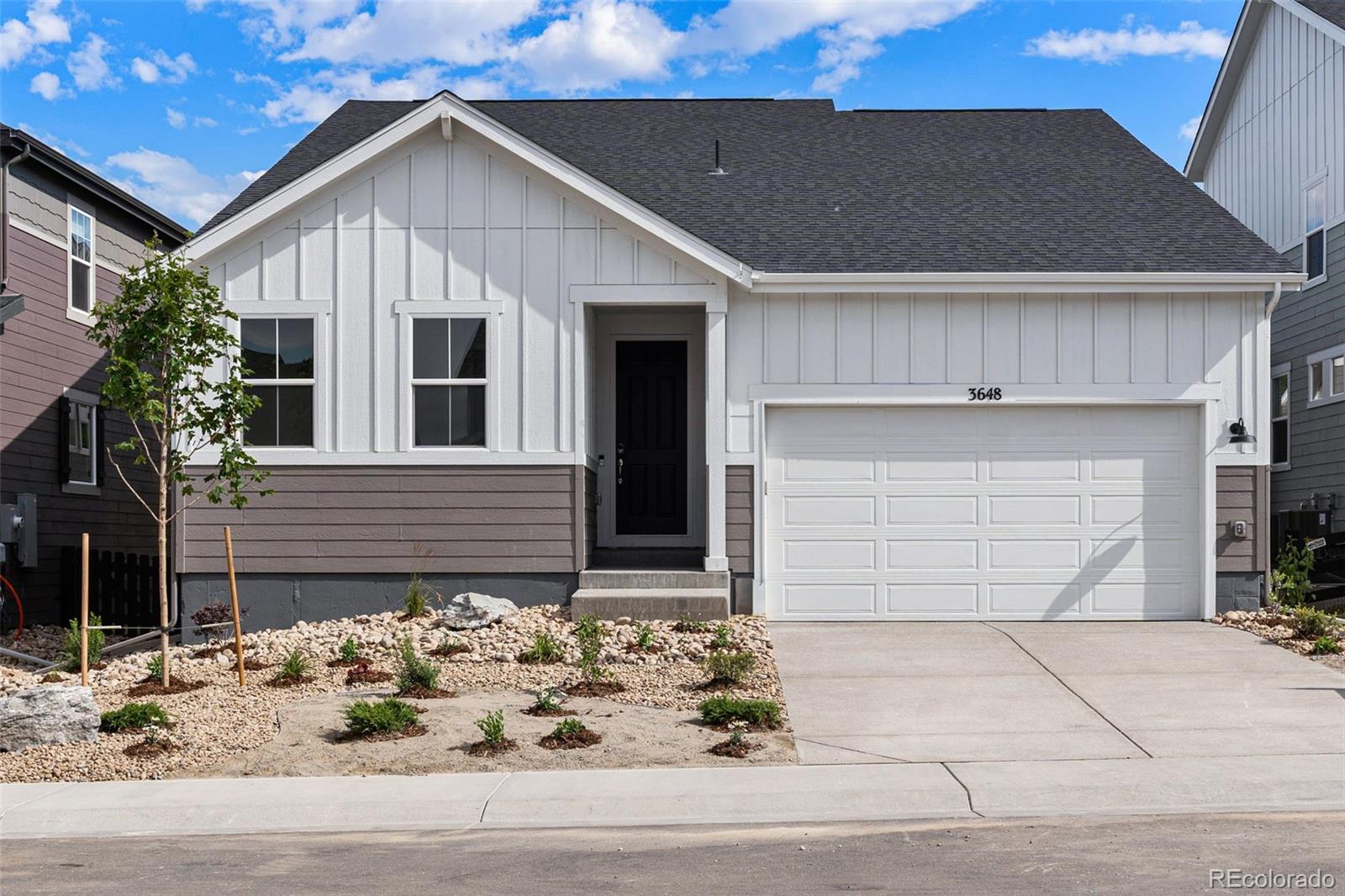 3648  Rucksack Court, castle rock MLS: 3244814 Beds: 3 Baths: 3 Price: $723,990